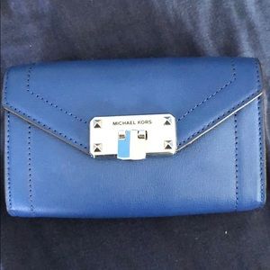 Blue Michael Kors hand bag